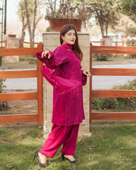 Nazakat Gulaabi