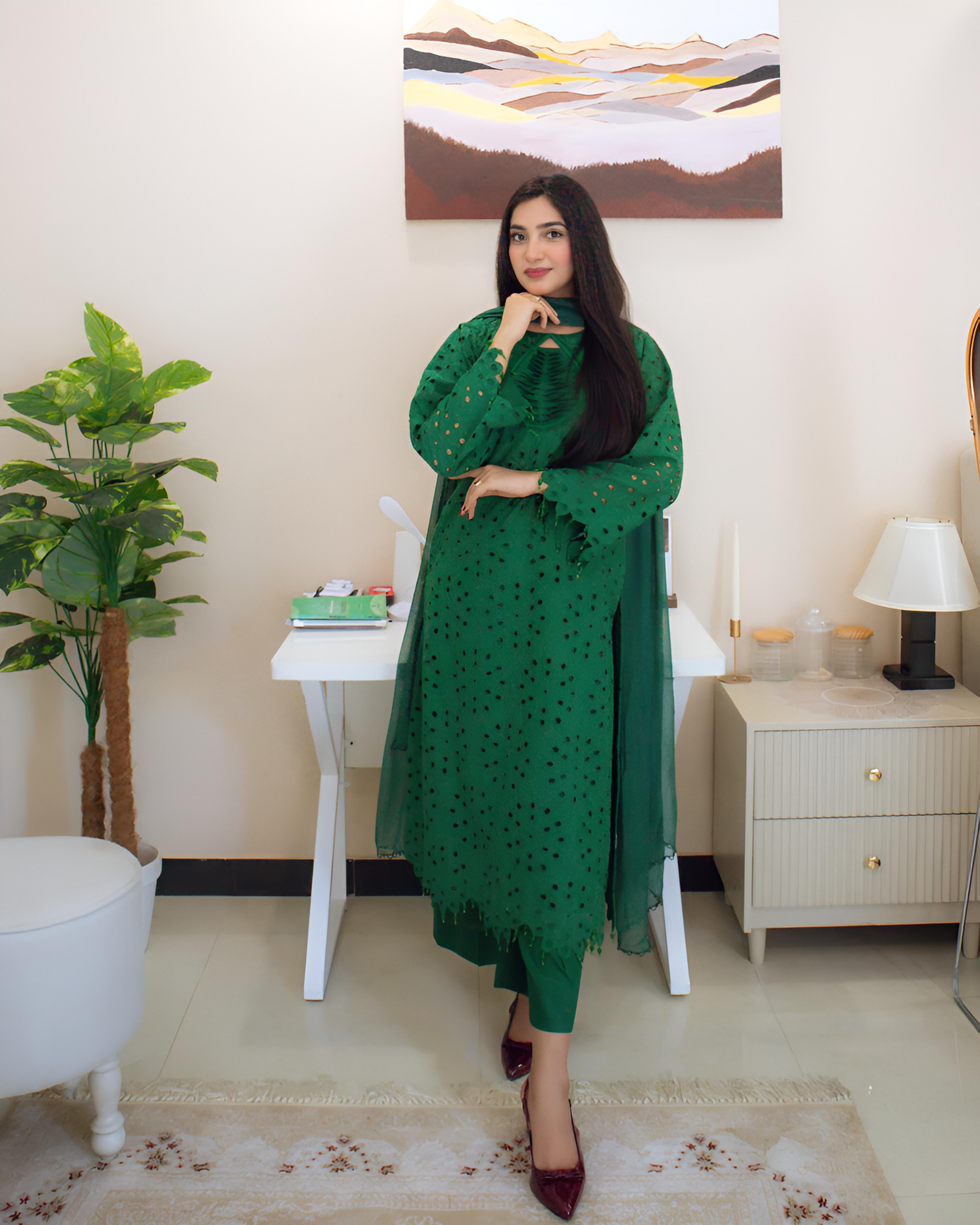 Zoya-e-Khaas