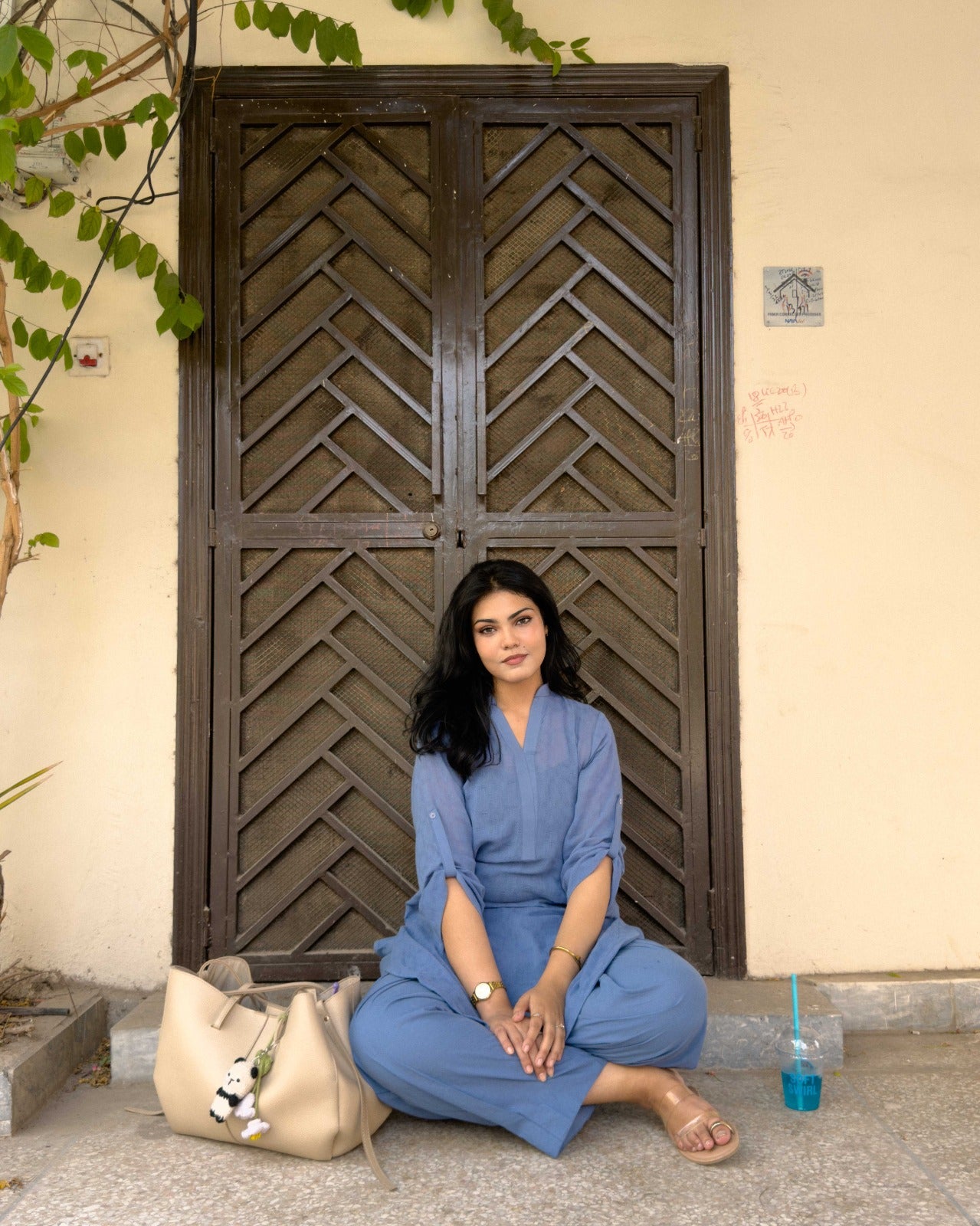 Neeli Ada